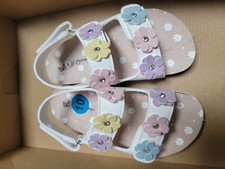Toddler Girl Sandals Size 10 , New Without Tag