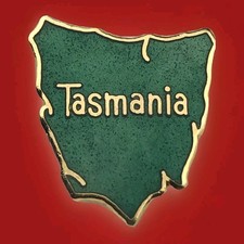 Tasmania Pin Brooch Vintage Gold Tone Green Enamel