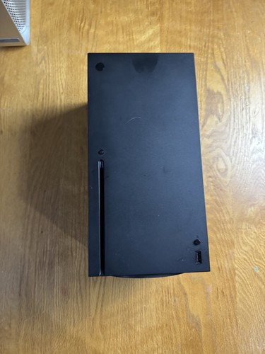 Microsoft Xbox Series X 1tb-- *AS IS *FOR PARTS *BAD HDMI