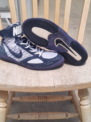 Nike Takedowns Wrestling Shoes Sz 10