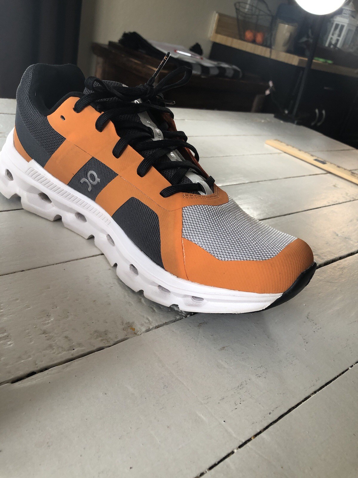 Preowned: Mens On Cloud: Cloudtec Cloudrunner Siz… - image 2
