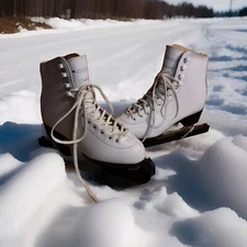 Girls Chimo Tara White Ice Figure Skates Size 4 US 3 UK 35 EU