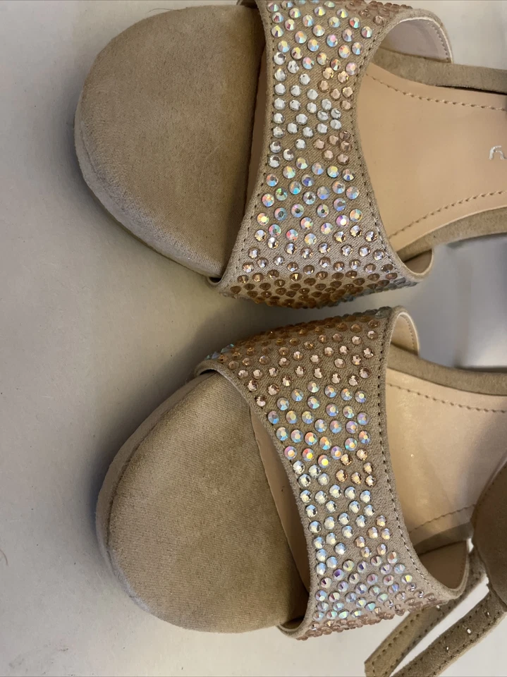 Tacones chinos de gamuza a rayas marrones con correa al tobillo diamantes de imitación talla 6 1/2 Foto 2 de 4