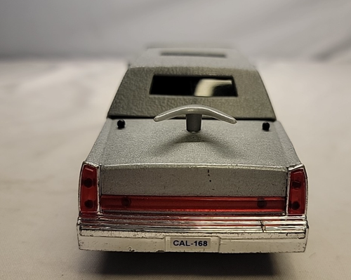 Vintage 1:32 Diecast Modell Lincoln Limousine - Bild 4 von 7