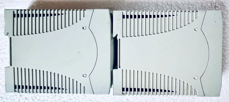 FUENTE DE ALIMENTACIÓN CONMUTADA CARLO GAVAZZI SPD05181 AC/DC 18W 5V (LOTE DE 2 UNIDADES) Foto 4 de 4