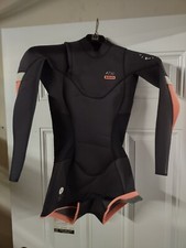 2020 ION Muse Shorty Long Sleeve 2mm No Zip. size 32/XXS