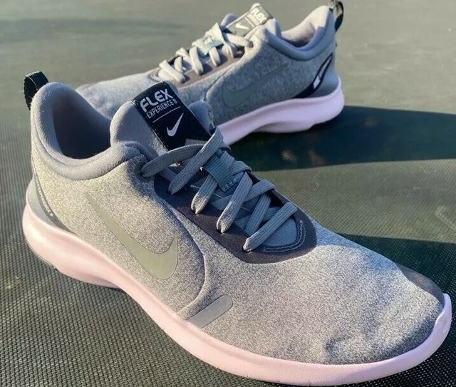 Size 8 - Nike Flex Experience RN 8 