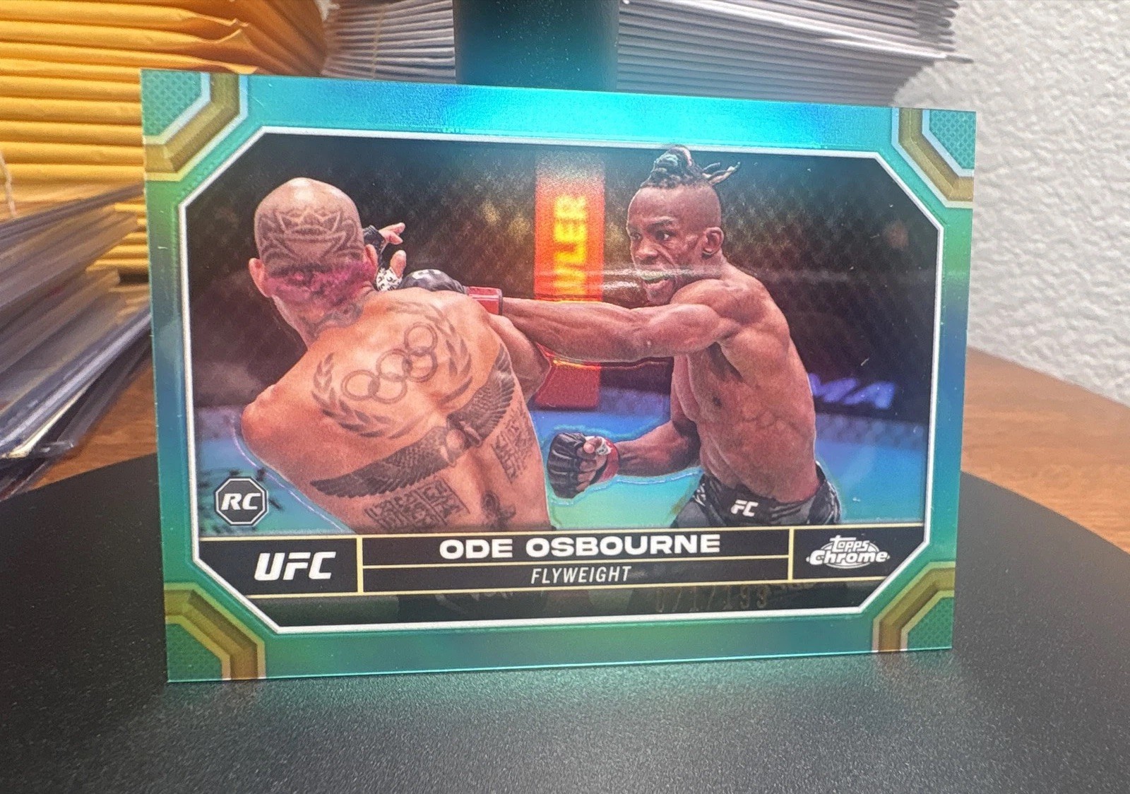 2024 Topps Chrome UFC - Ode Osbourne #133 Aqua Refractor /199 (RC)