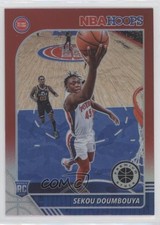 2019-20 Panini NBA Hoops Premium Stock Red Prizm Sekou Doumbouya #212 a1r