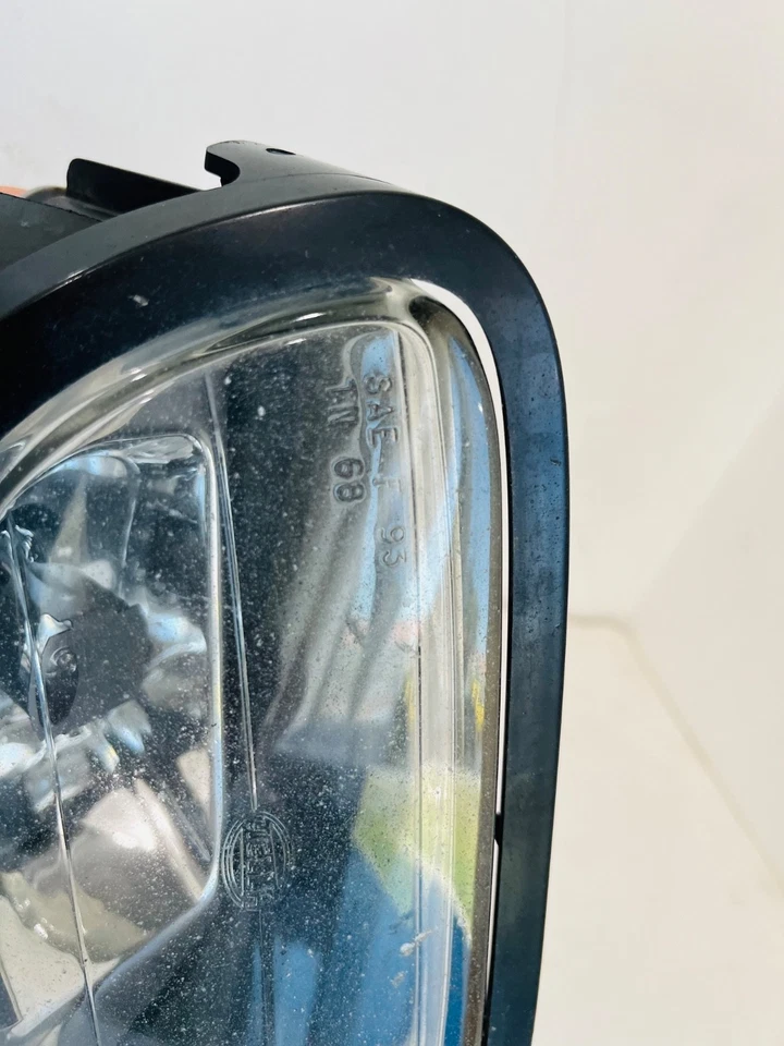 Faro antiniebla delantero derecho Jaguar XJ6 VDP XJR 1995 a 1997 DBC11016 Foto 3 de 4