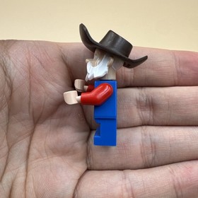 Lego Toy Story: Stinky Pete Minifigure from 7594 Woody's Roundup!
