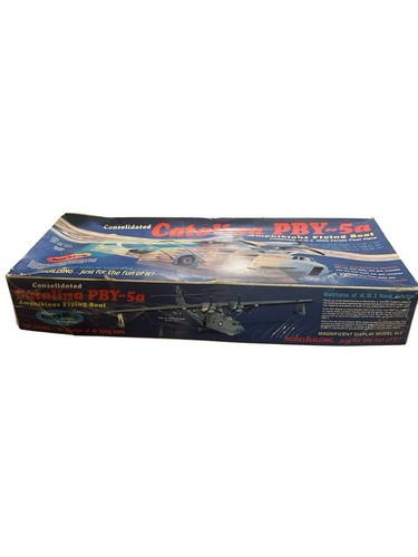 Guillows #2004 PBY-5A Catalina Balsa wood Airplane Kit ….99% New - Picture 2 of 5