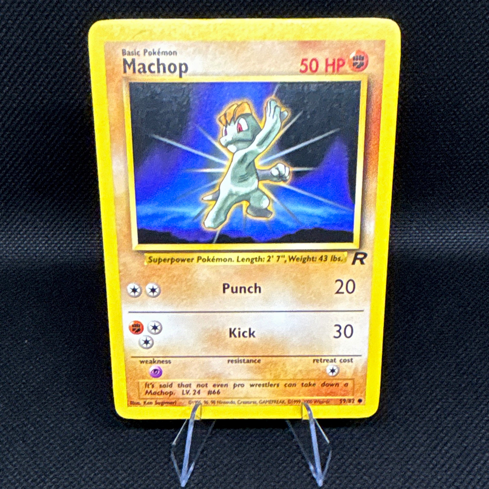 Machop Pokemon TCG Team Rocket 59/82 50 HP Common English 2000 WOTC