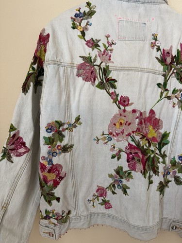 Pero Limited Edition Beaded Floral Embroidered Denim Jacket Light Blue 40 - Picture 6 of 10