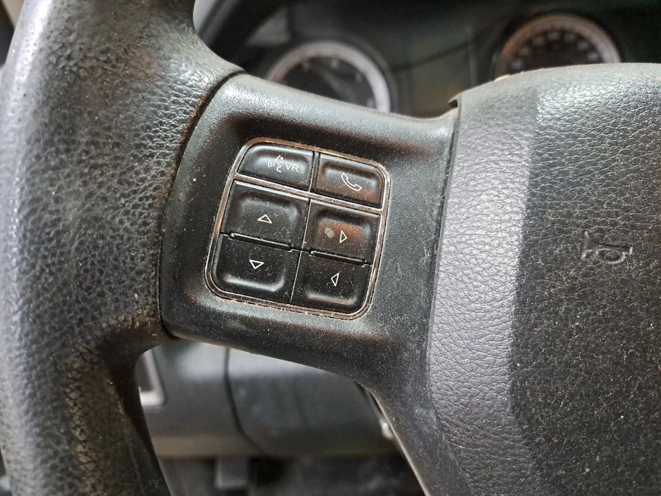 Volante Ram1500 Sku #4106426 2016 Foto 2 de 4