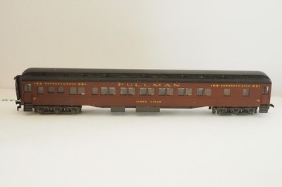 PENNSYLVANIA JAMES LOGAN PULLMAN(DIFFERENT LETTERING)-HO SCALE BY RIVAROSSI