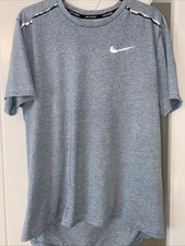 Nike Dri-Fit Men Size Medium Blue Stretch Logo T-shirt Casual Sports Run Fitness