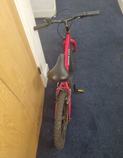 Apollo Outrage Kids Bike 20in Pink/Black 1-Speed V-Brake BMX Bars