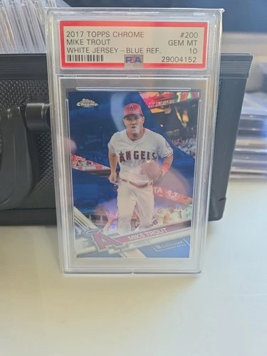 2017 Topps Chrome - Mike Trout #200 Blue Refractor /150 PSA 10
