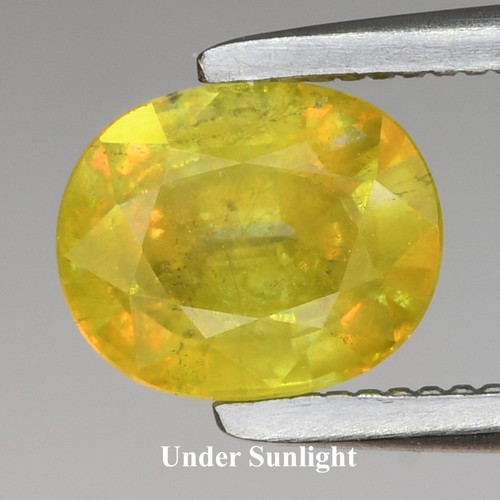 RARE !! JOLIE SPHENE VERT JAUNE DE MADAGASCAR : 7.5 mm