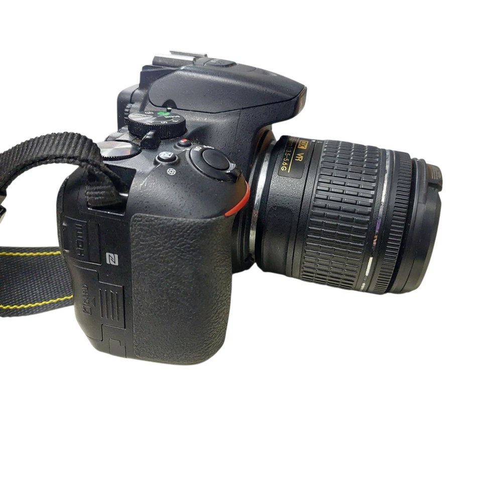 Nikon D5600, photo 2 of 5