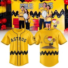 Camiseta deportiva de béisbol marrón Charlie de los Astros X Peanuts Night 2026