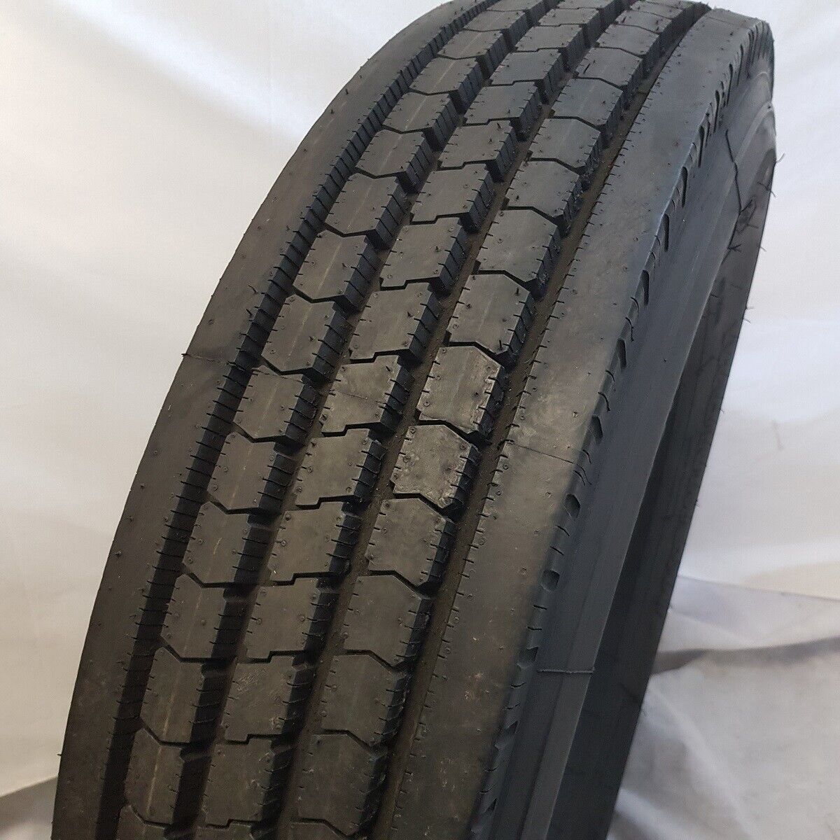 s-l1200.jpg s-l1200.jpg