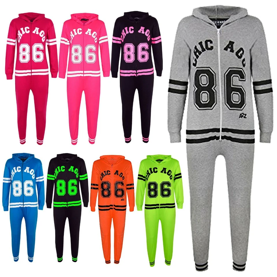 Kinder Pyjama Schlafanzug A2Z Einteiler one piece Chicago Print Kostüm für Damen - Bild 1 von 1