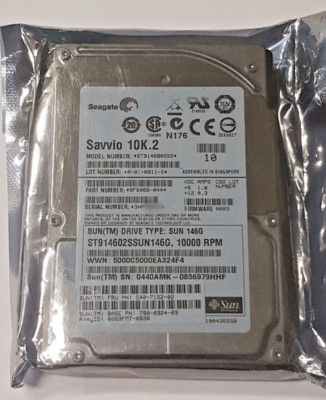 146 GB SAS Seagate Savvio 10K.2 ST9146802SS 16MB HDD 2.5