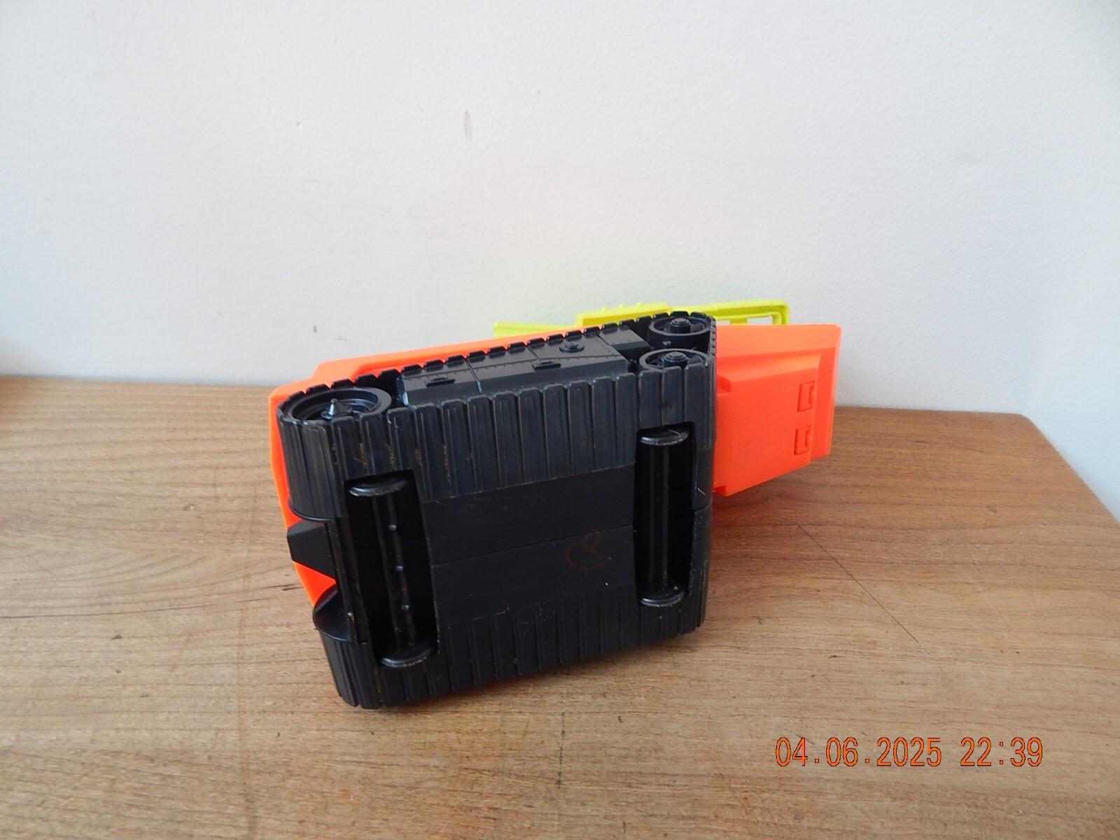 1983 Hasboro Vintage GI Joe Cobra Septic Tank Hiss Tank Incomplete