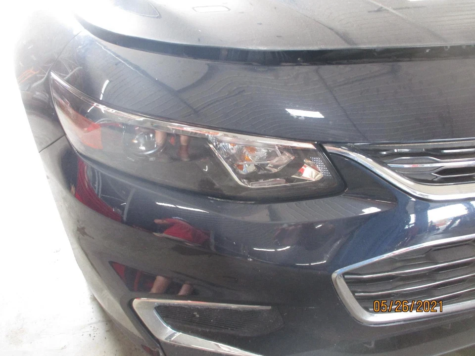 Used Radiator Shutter Assembly fits: 2018 Chevrolet Malibu Grade A Foto 4 de 4