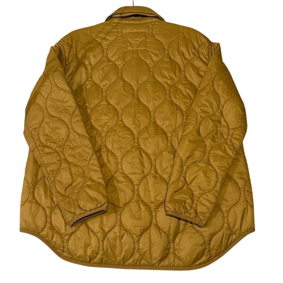 Abrigo de vuelo acolchado Dylan True Grit para mujer mediano dorado con botones ligero Foto 3 de 4