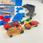 Hot Wheels Track Builder System Stunt Box with storage case DWW95 w/ 4 Cars — photo 8