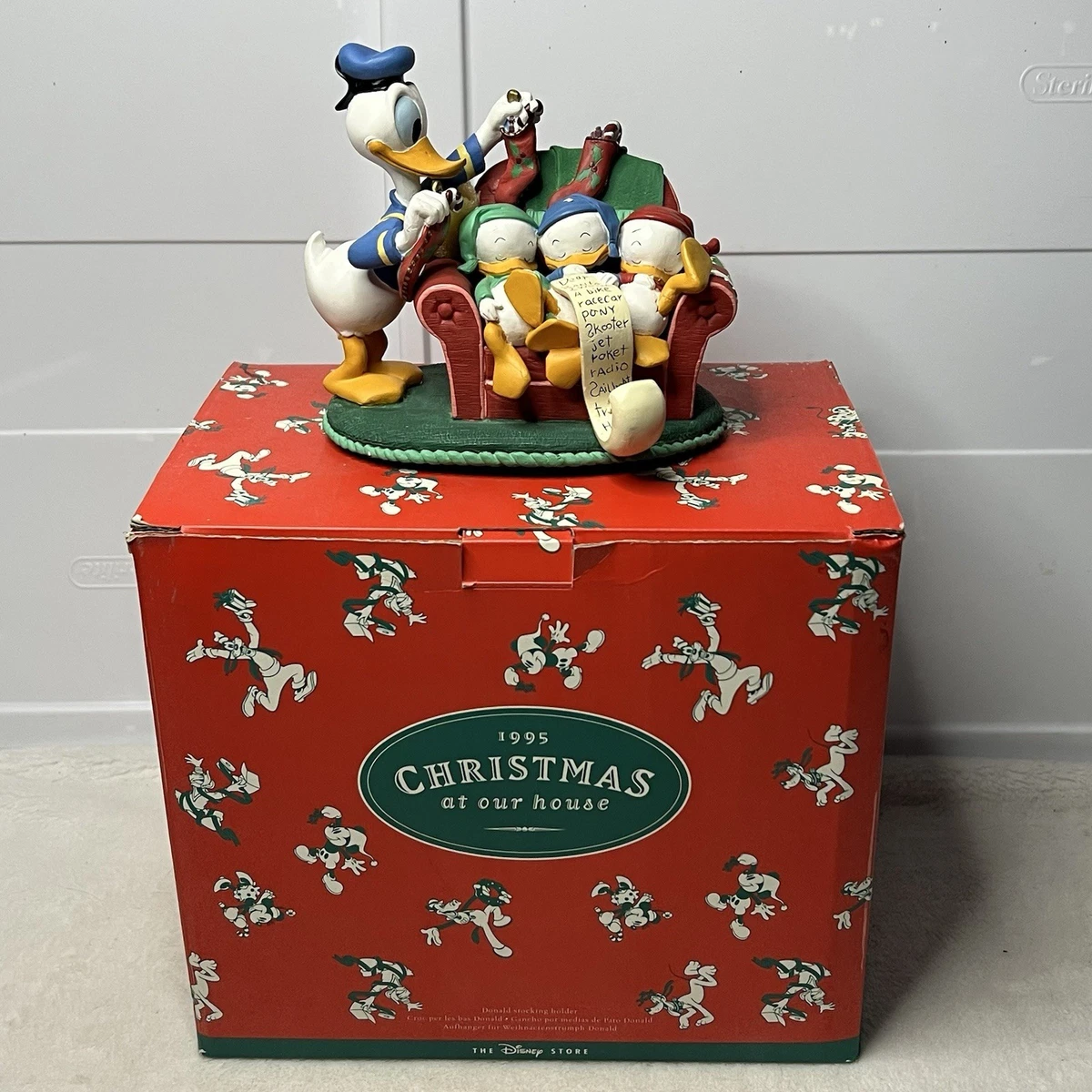 2723.昔の海外ディズニーランドアナハイムキャストピンクリスマスストッキング Disney Holiday Stockings (1968-Now) for sale | eBay