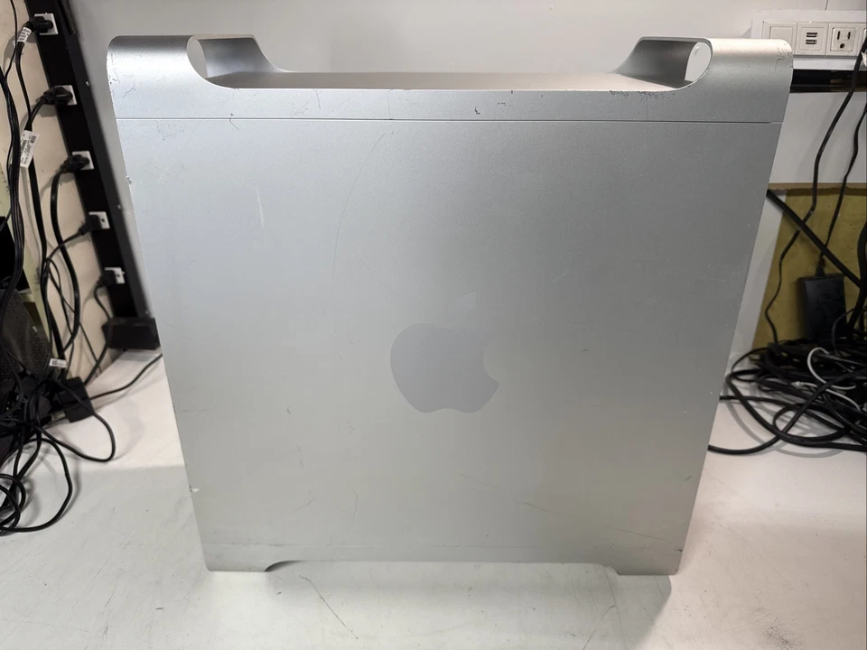 Apple Mac Pro A1289 209 Nehalem Xeon 2.66ghz Quad Core 8gb Ram Ddr3 SinHDD NoO/S Foto 3 de 4