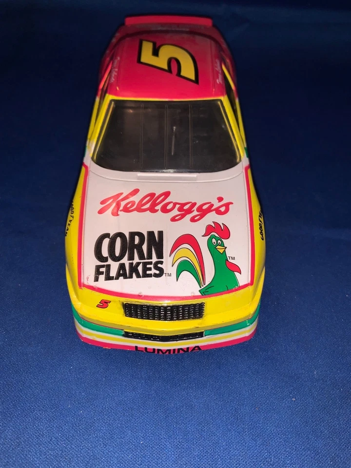 Chevy NASCAR DIECAST #5 LE Terry LaBonte Corn Flakes 1996 sin caja Foto 3 de 4
