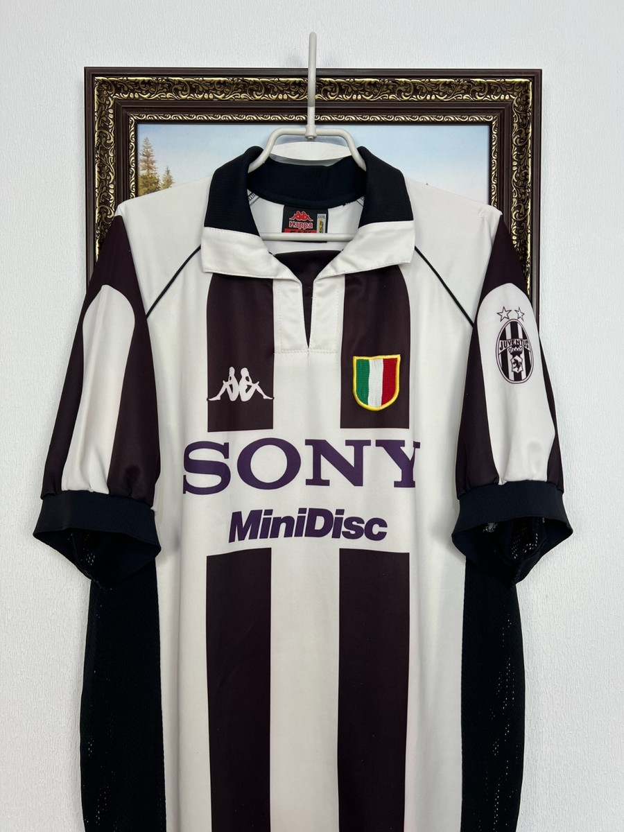 Juventus Away football shirt 1995 Soccer Replica Jersey Mens