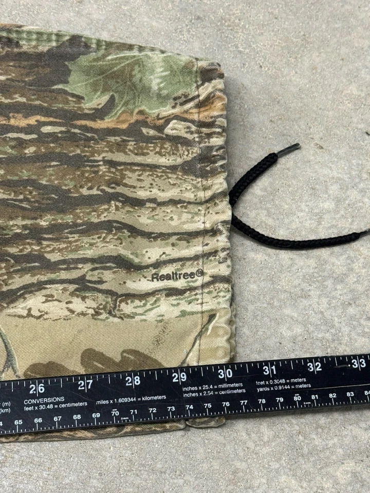 Vintage Liberty Realtree Camo Overalls Bins Mens 34x30 Hunting Outdoors - Image 4 of 4