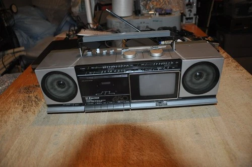 Vintage Emerson XLC-450A Boombox Television Cassette Tape Am/Fm Radio Tested