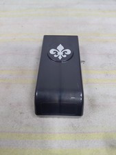 EK  fleur-de-lis punch