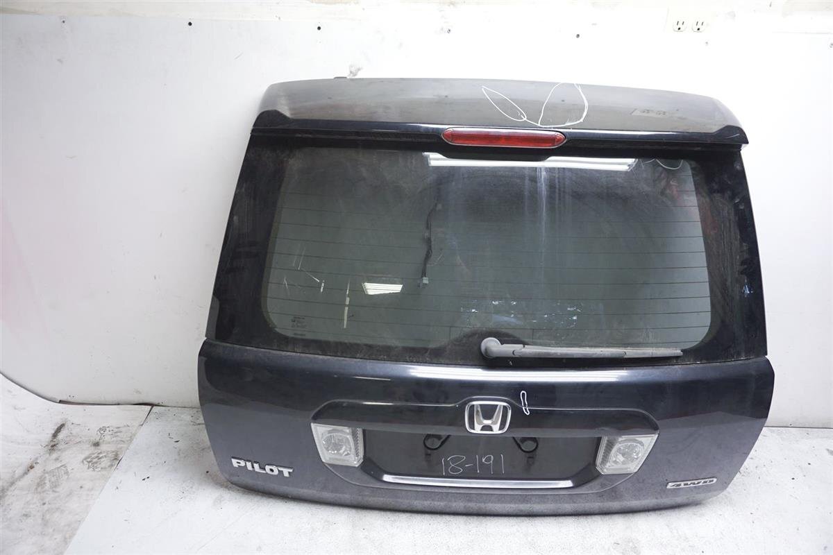 2006-2007 Honda Pilot Trunk Lid Deck Gate Tailgate Hatch *Dented And Scuffed*