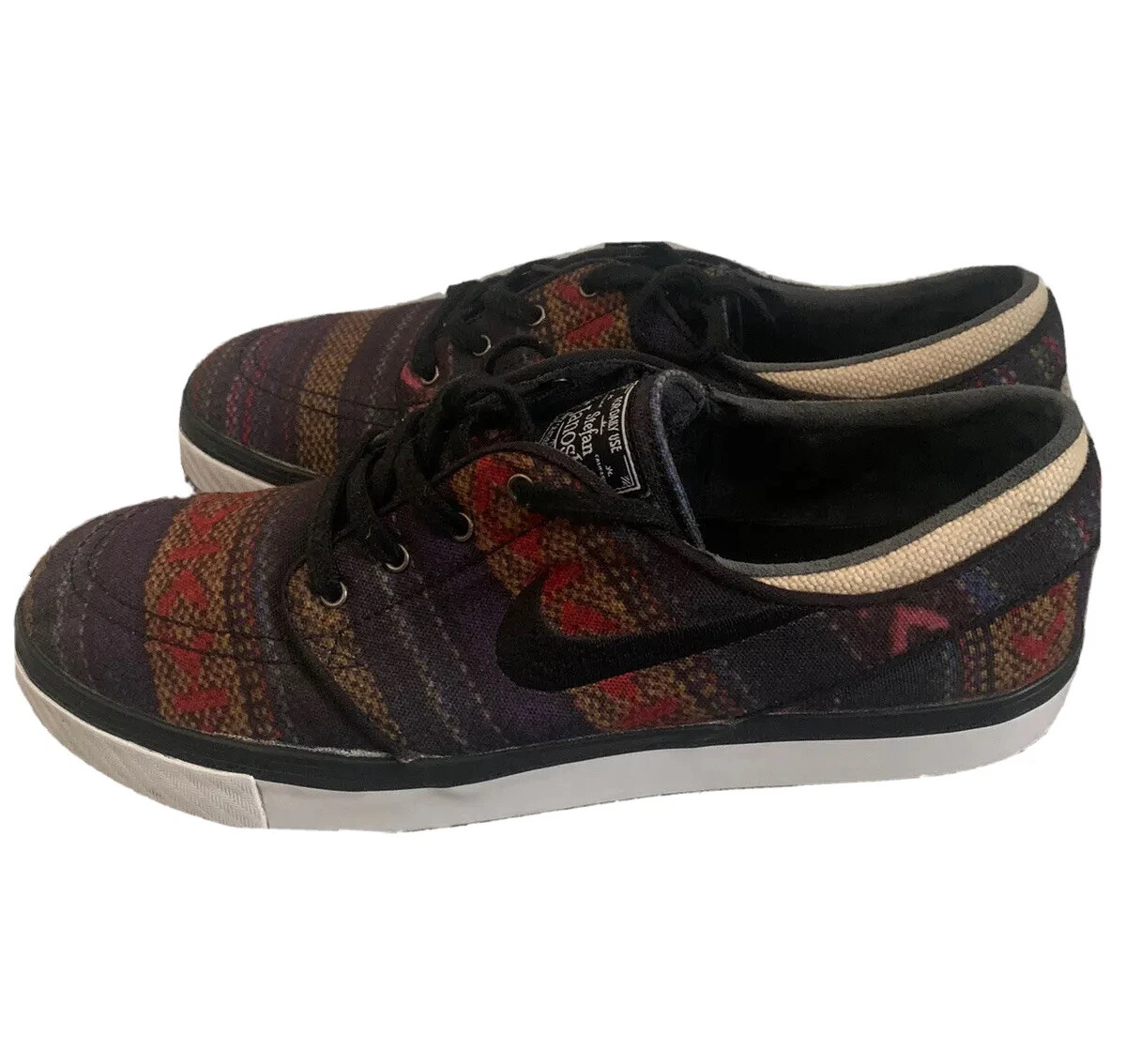 Nike sb hotsell janoski hacky sack