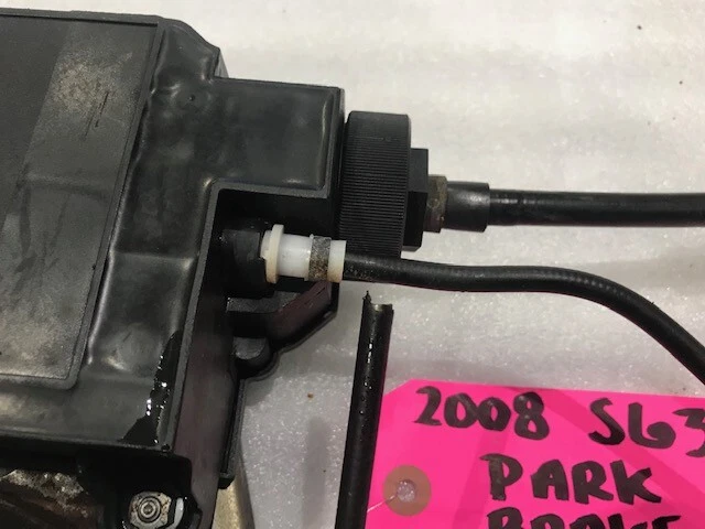 07-14 MOTOR FRENO ESTACIONAMIENTO EMERGENCIA MERCEDES BENZ AMG S63 CLS63 W221 A2214302249 Foto 4 de 4