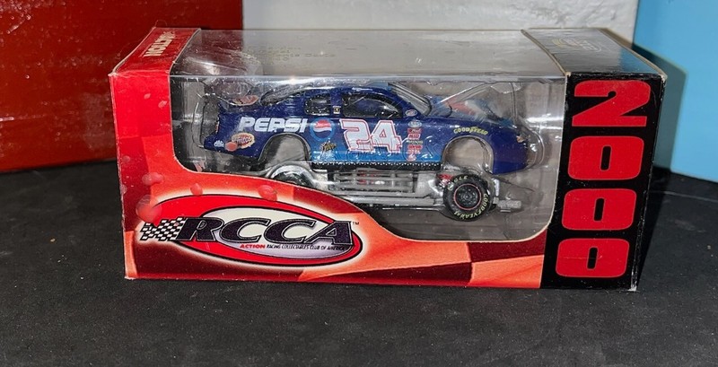 1/64 2000 RCCA TOTAL VIEW #24 PEPSI JEFF GORDON CHEVY MONTE CARLO