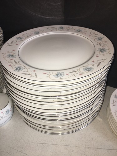 English Garden Platinum Dinner Plates 4 by Fine China of Japan # 1221 Vintage - Picture 2 of 4