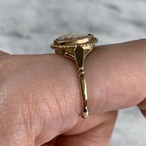 Vintage Cameo Ring 9ct 375 Yellow Gold - Size P 1/2 - Picture 3 of 9