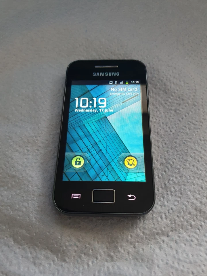 Samsung galaxy ace gt mobile phone, photo 3 of 4