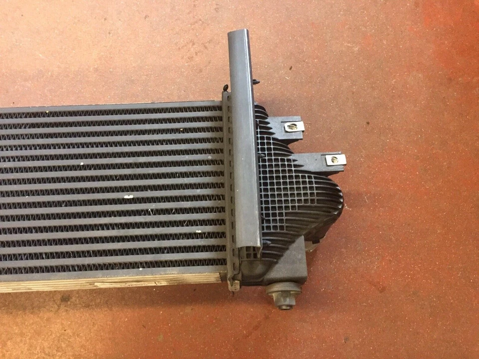 Intercooler Ram 1500 Classic 2014-2019 (cuerpo antiguo, rueda de 5 tacos), 52014947AB, usado Foto 4 de 4