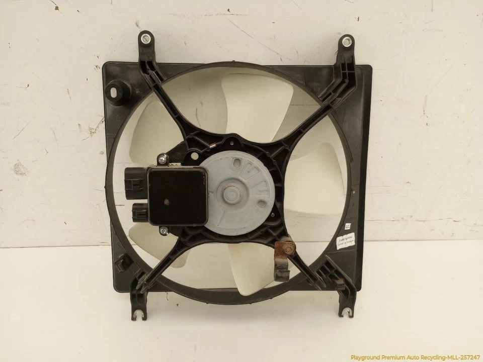 Mitsubishi Eclipse Spyder Radiator Cooling Fan 3.0L V6 Fits 2000-2005 01 02 03 - Image 2 of 4