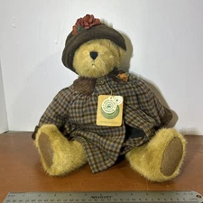 Boyds Bear Amanda K. Huntington 16" Fully Jointed - Brown dress & hat Plaid Coat